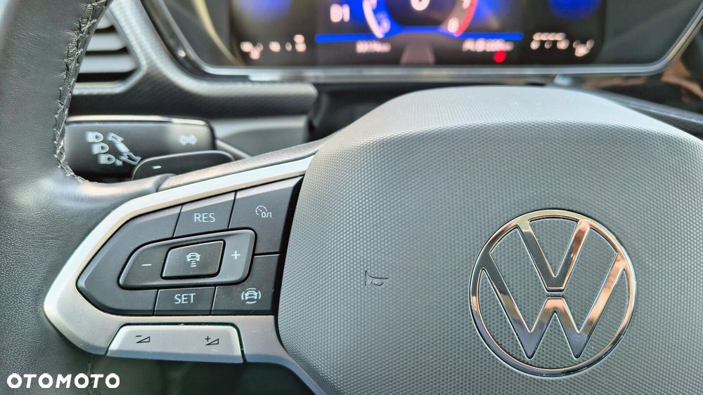 Volkswagen T-Cross - 16