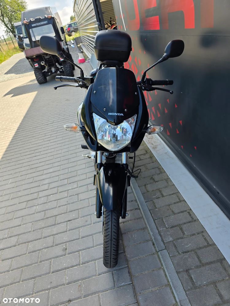 Honda CBF - 17