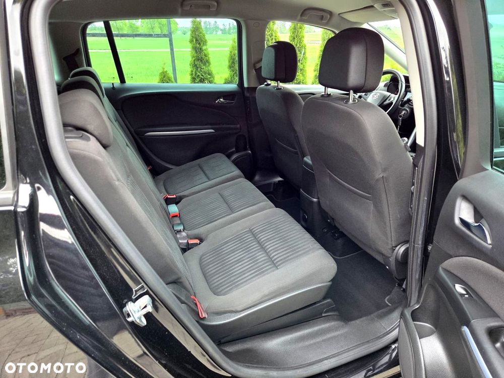 Opel Zafira - 21