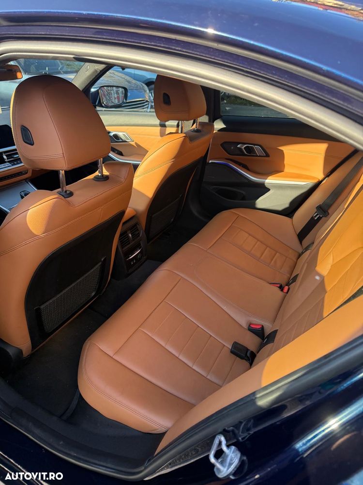BMW Seria 3 330i Aut. M Sport - 3