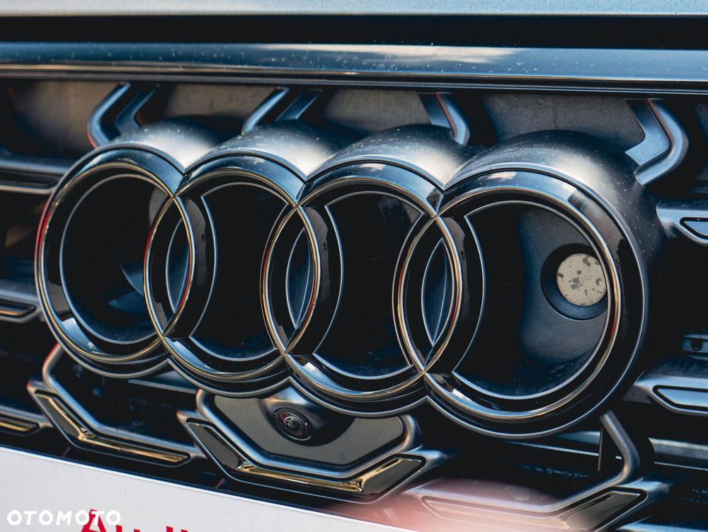 Audi A8 - 20