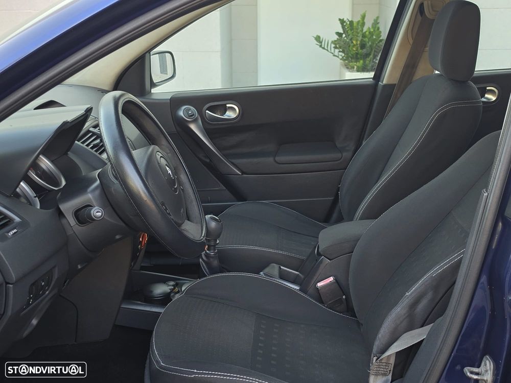 Renault Mégane Break 1.5 dCi Dynamique - 9