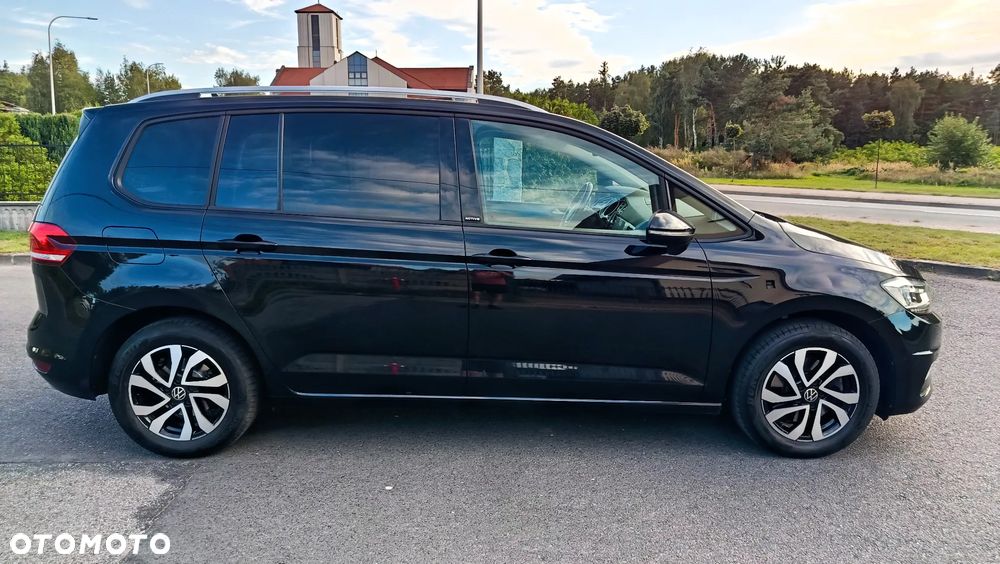 Volkswagen Touran 2.0 TDI SCR DSG ACTIVE - 31