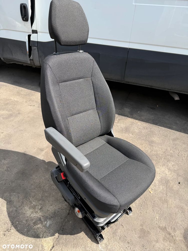 Toyota Proace Maxi Ducato Boxer Jumper 15-25 fotel pneumatyczny lewy - 1