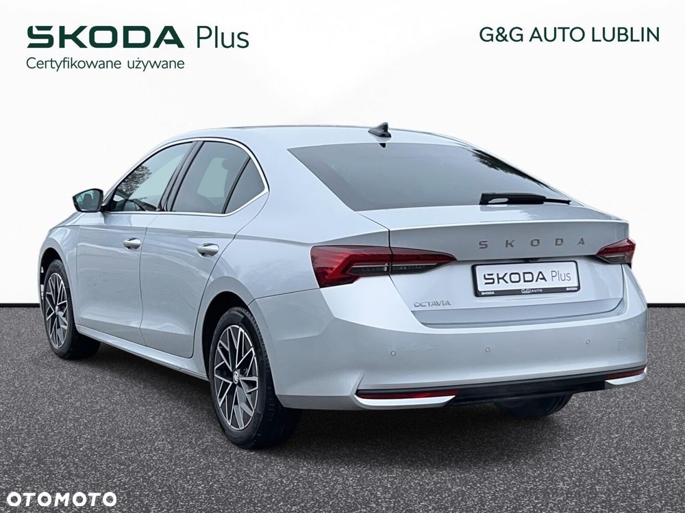 Skoda Octavia 2.0 TDI Selection DSG - 4