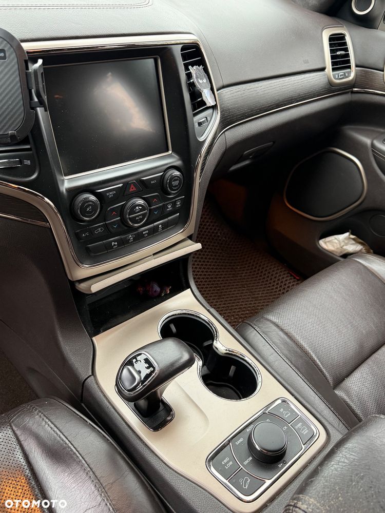 Jeep Grand Cherokee 3.0 CRD Overland Summit - 14