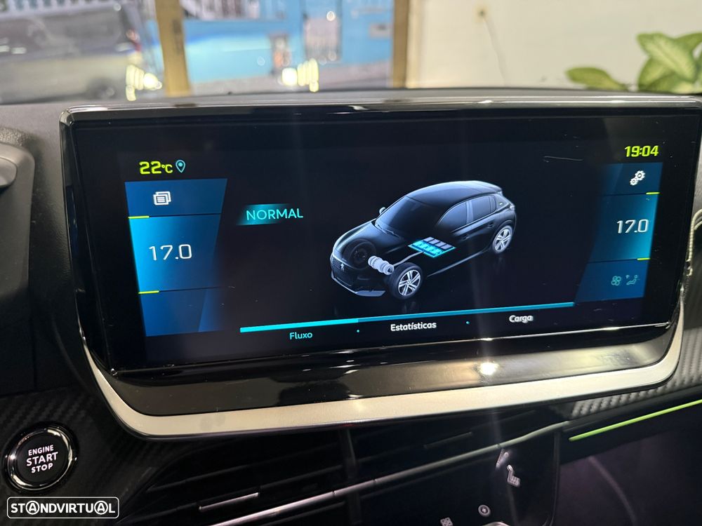 Peugeot e-208 50 kWh GT Line - 32