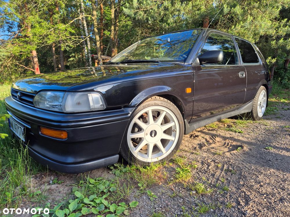 Toyota Corolla - 30