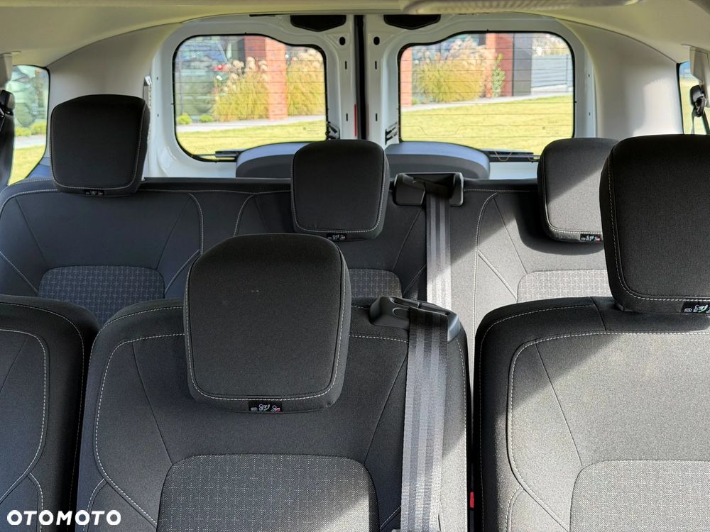 Ford Transit Custom Kombi 2.5 PHEV 340 L2H1 Trend CVT M1 - 4