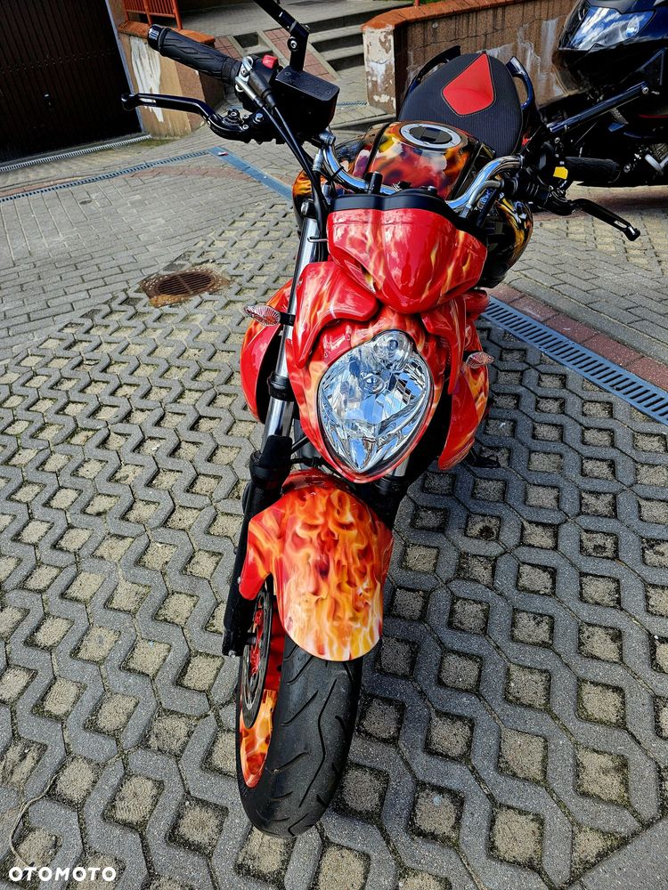 Suzuki Gladius - 13