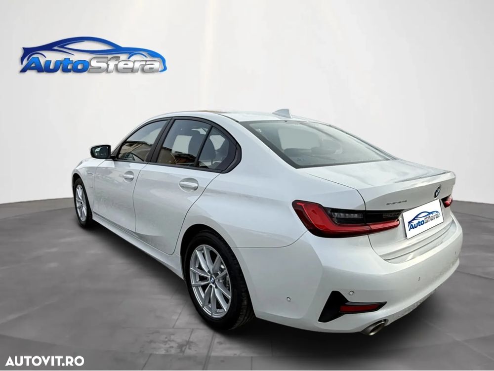 BMW Seria 3 330e AT PHEV - 6