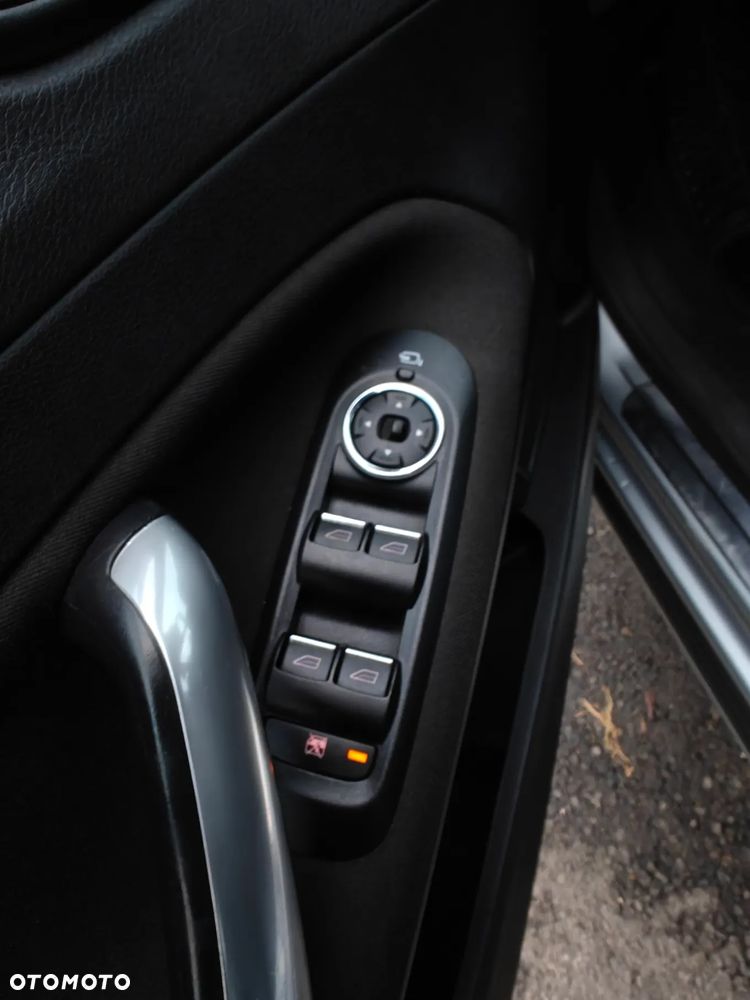 Ford Mondeo 2.0 Viva Titanium - 12