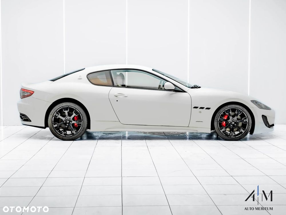 Maserati GranTurismo Sport - 6
