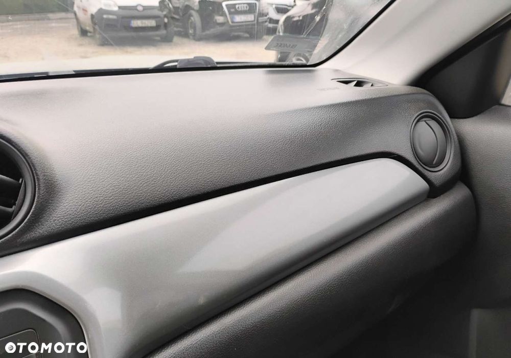 Suzuki Vitara - 17