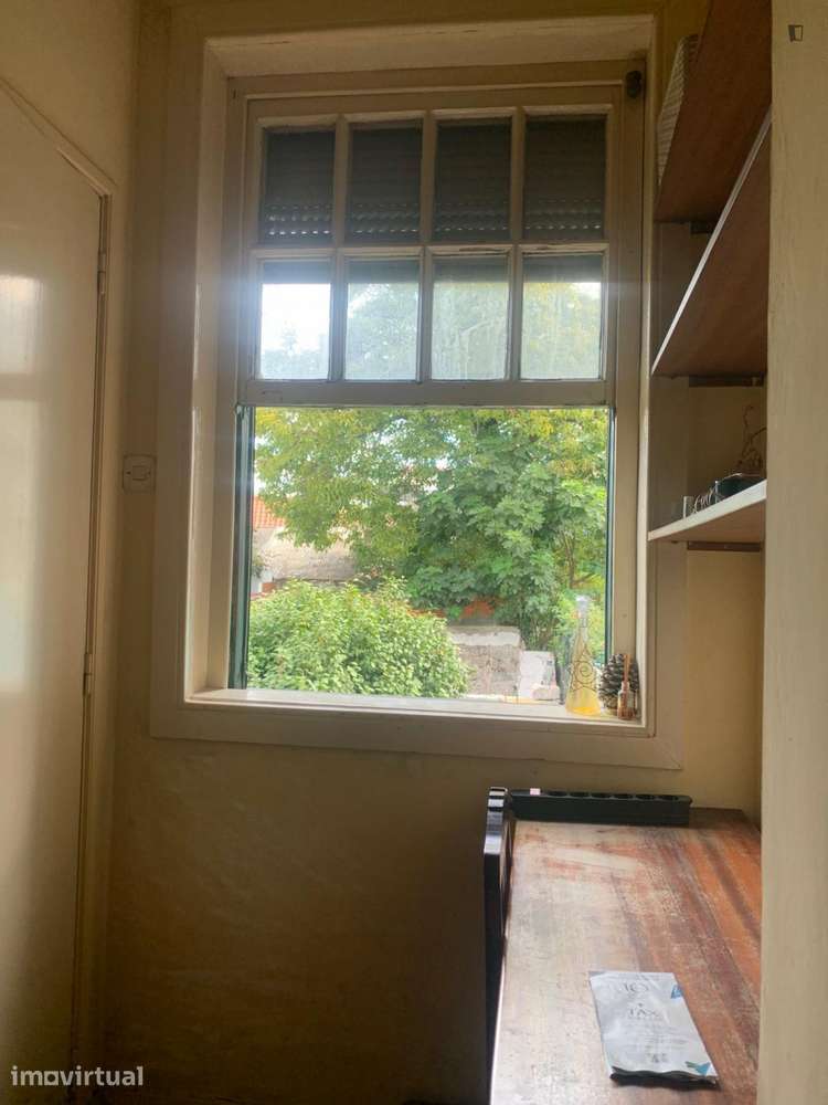 Quarto - localizado em Paranhos Porto - Grande imagem: 4/10