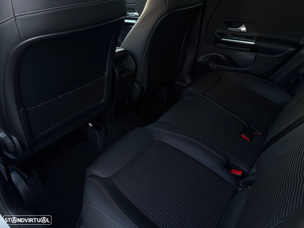 Mercedes-Benz GLA 250 e Progressive - 37