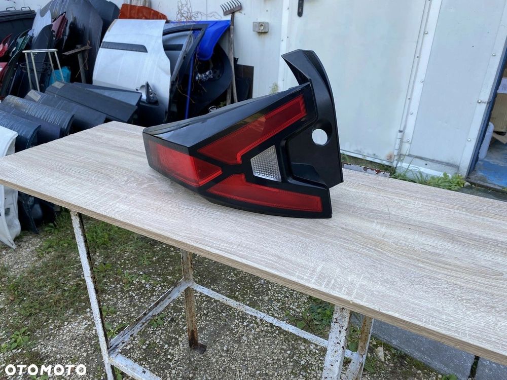LAMPA TYŁ TYLNA LEWA DACIA DUSTER III 265559174R - 1