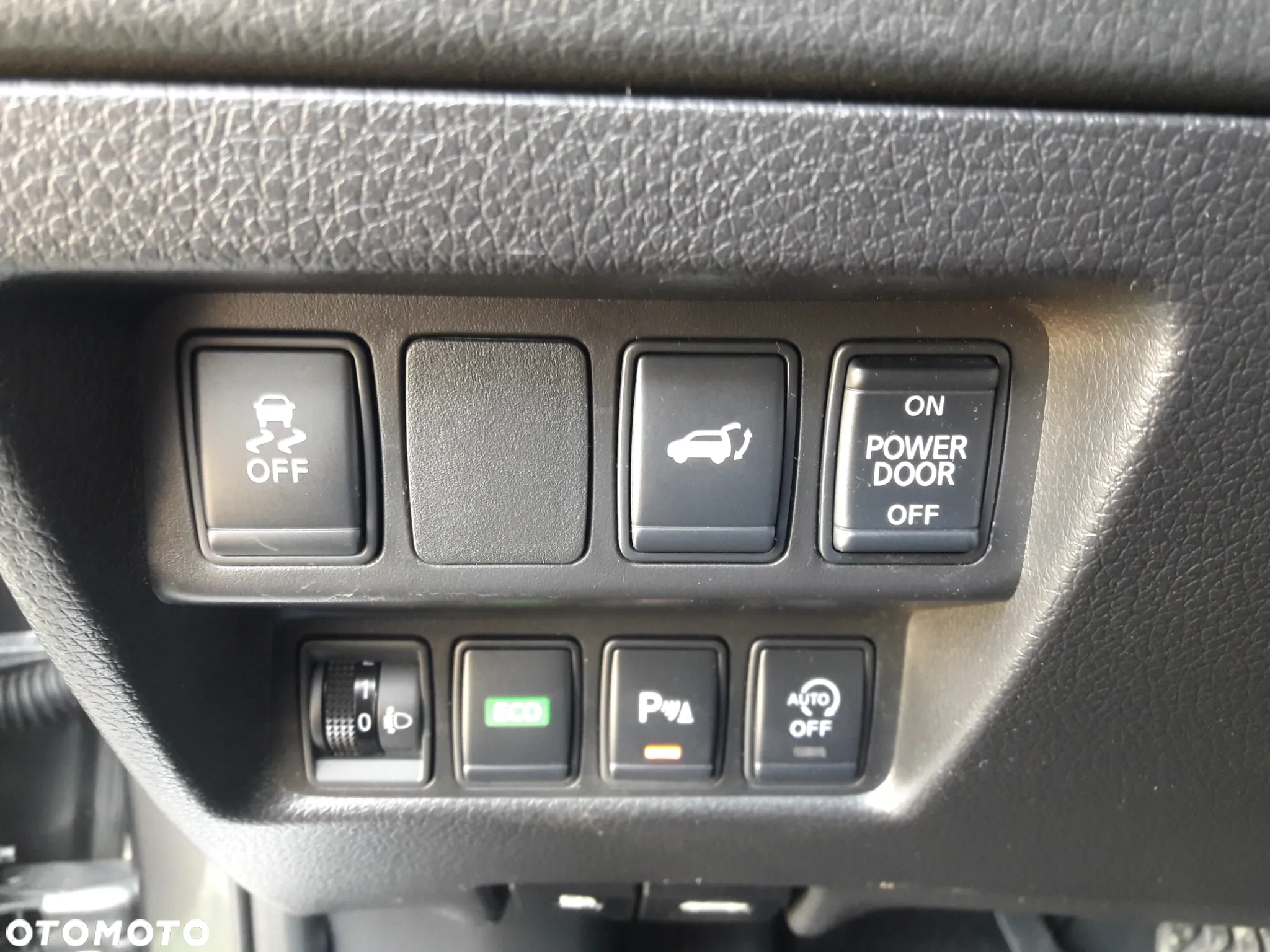 Nissan X-Trail 1.6 dCi Xtronic N-Connecta - 19