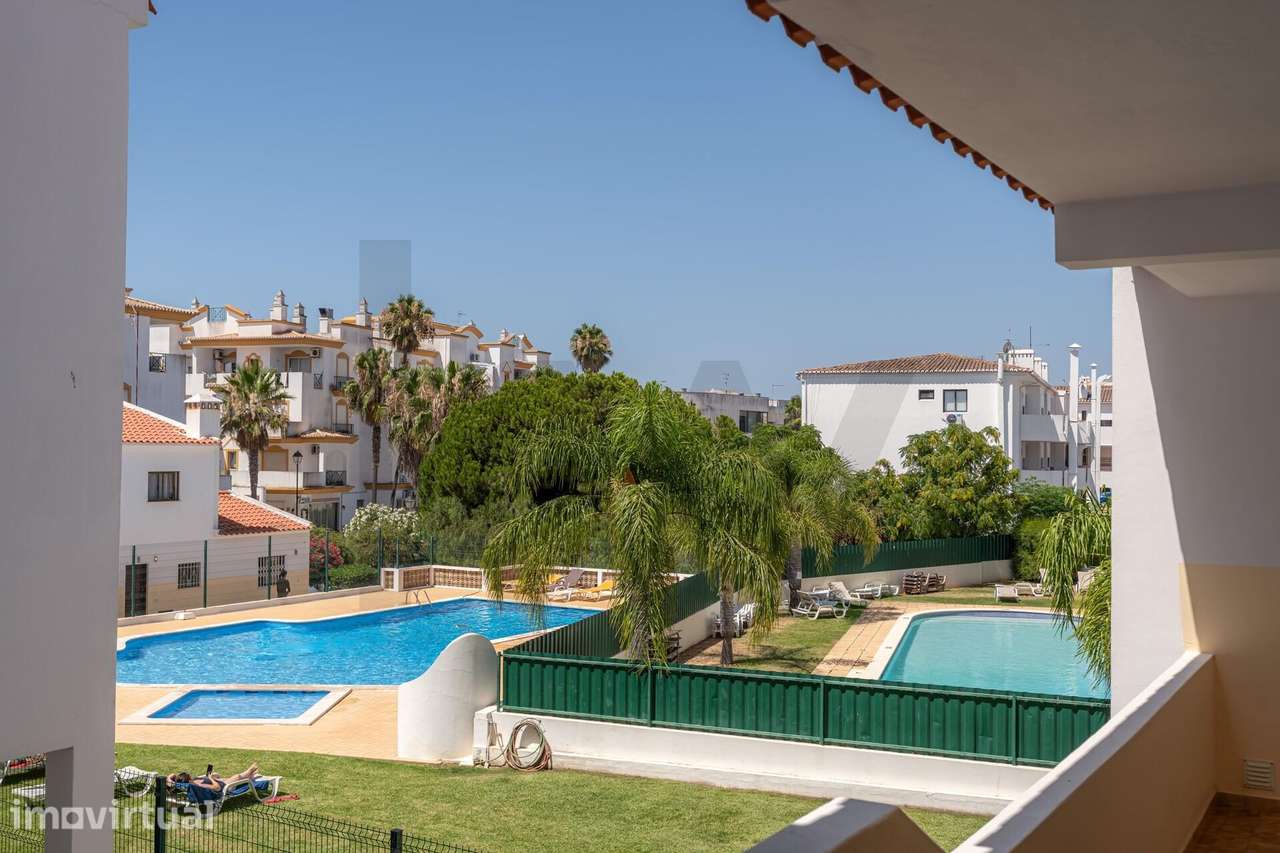 T1 em Albufeira com Lugar de estacionamento, condomínio com Piscina - Grande imagem: 3/32