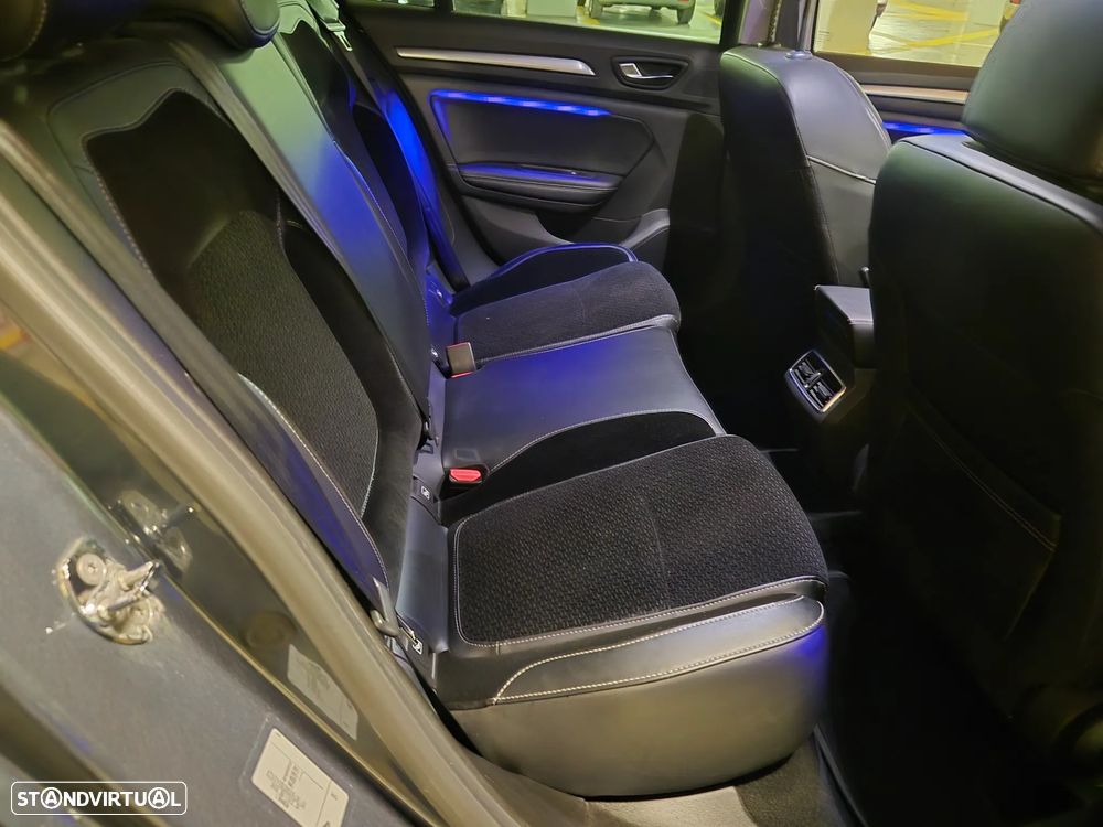 Renault Mégane Sport Tourer 1.2 TCE Bose Edition EDC - 33