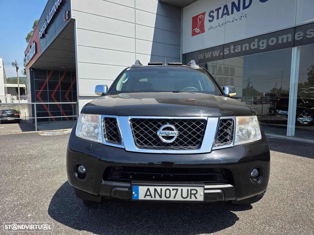 Nissan Navara 2.5 dCi CD LE 4WD - 4
