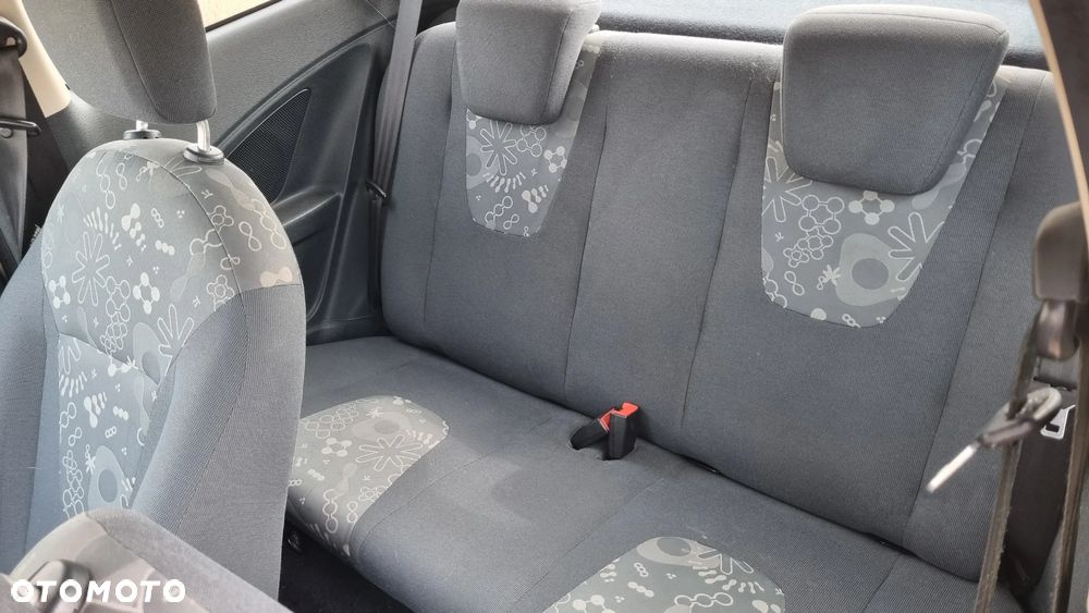 Ford KA 1.2 Trend - 11