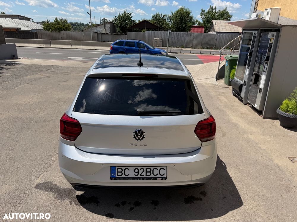 Volkswagen Polo - 8
