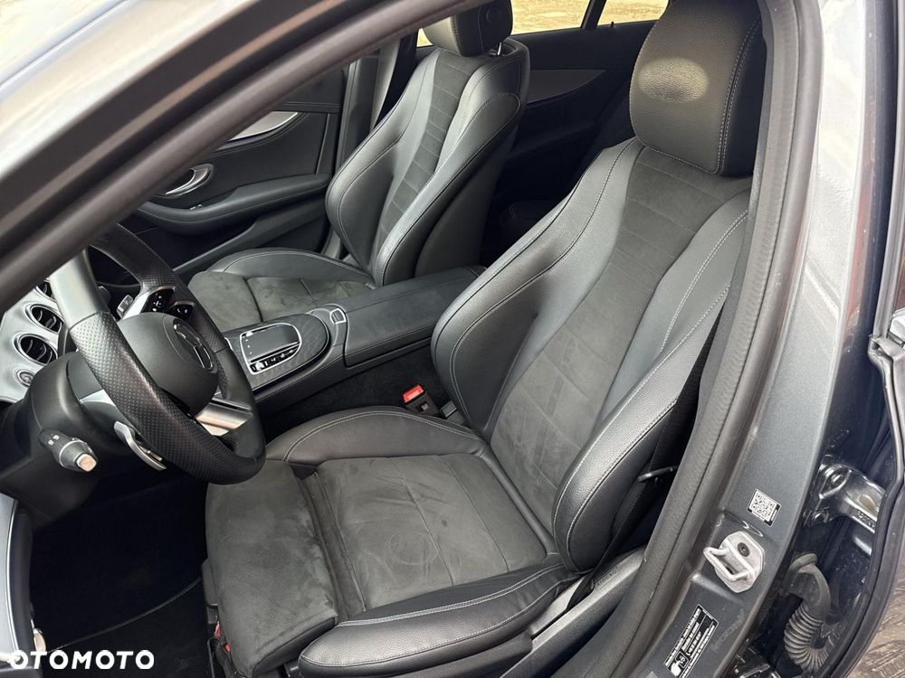 Mercedes-Benz Klasa E - 9