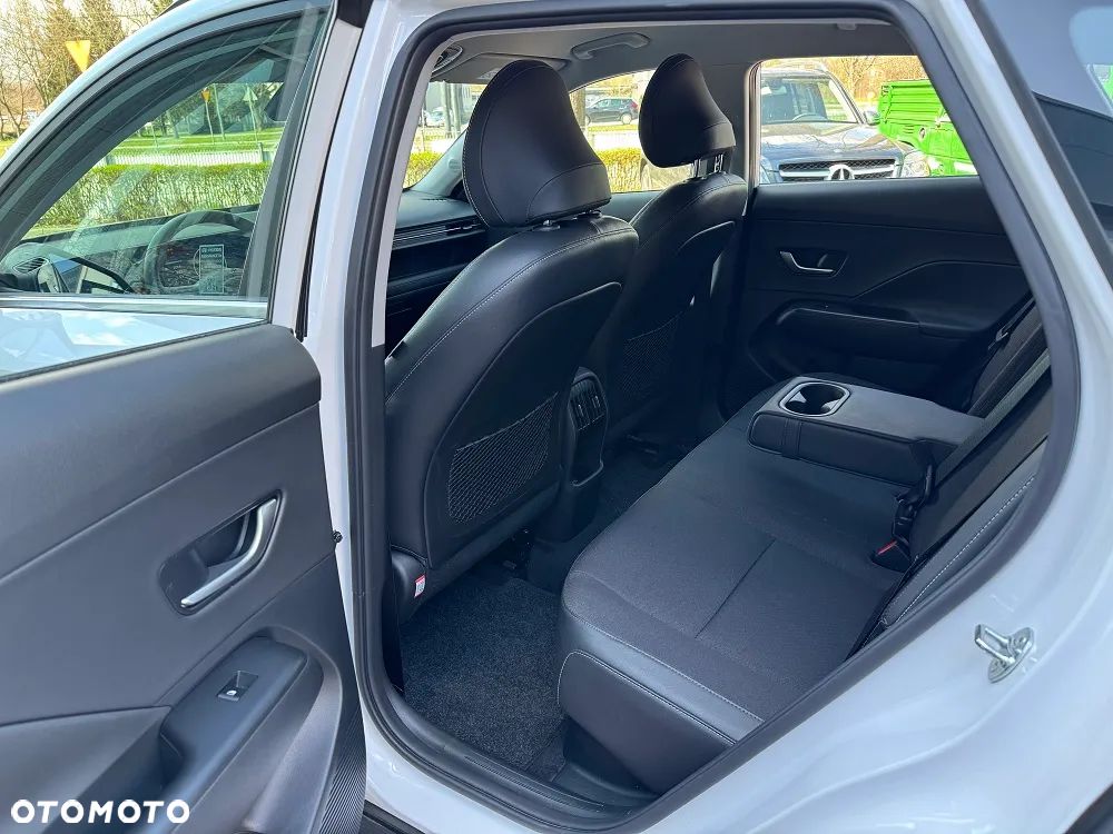 Hyundai Kona - 15