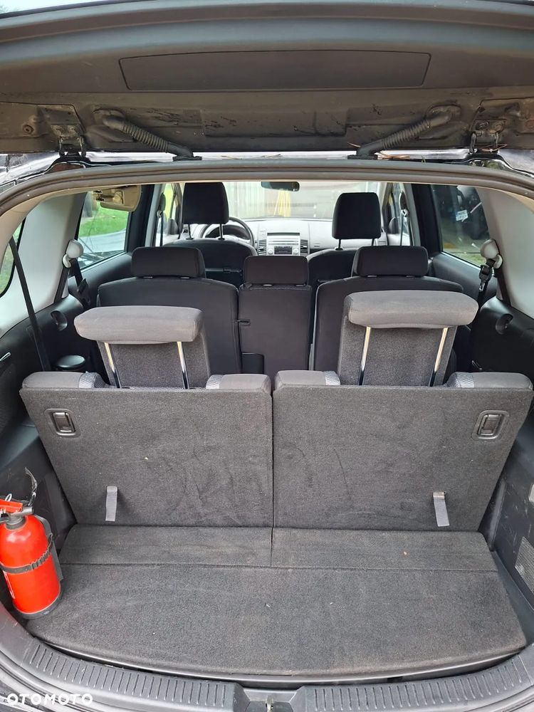 Mazda 5 2.0 Exclusive - 11