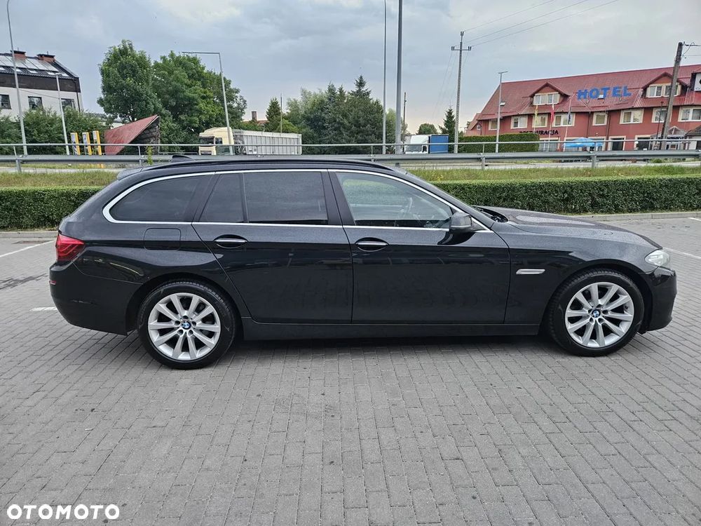 BMW Seria 5 520d xDrive Luxury Line - 3