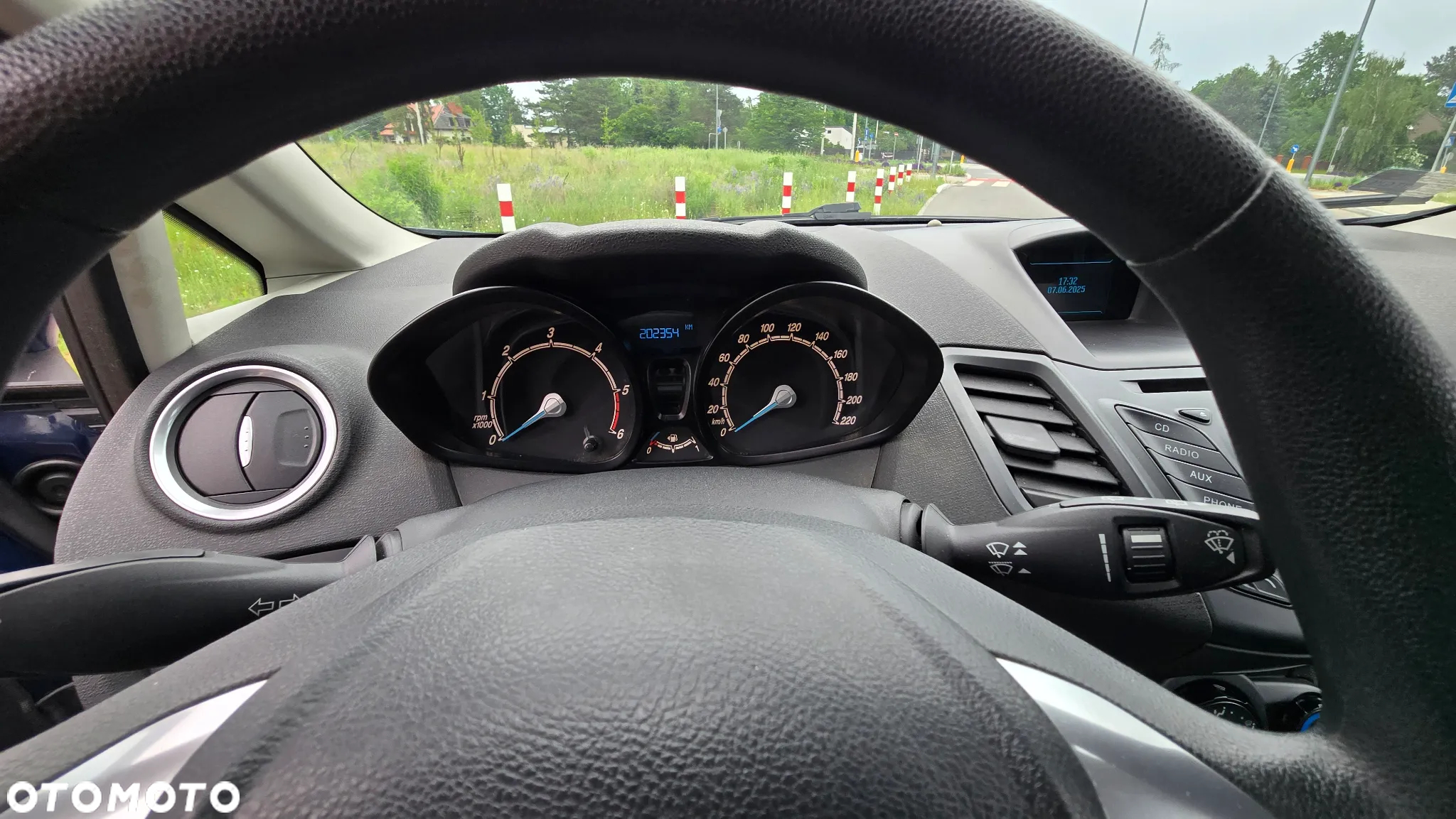Ford Fiesta 1.5 TDCi Ambiente - 8