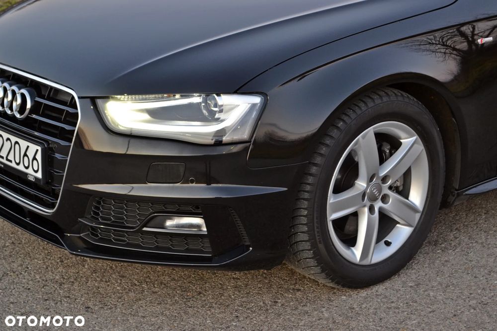 Audi A4 Avant 40 TDI quattro S tronic S line - 8