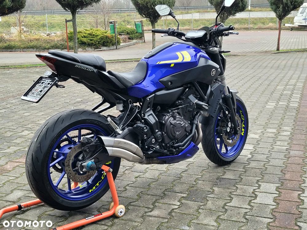 Yamaha MT - 9