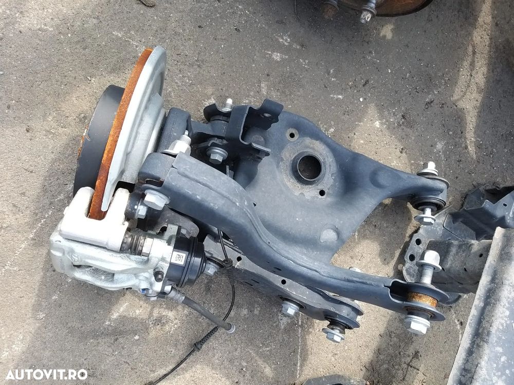 Fuzeta Dreapta Spate pentru Renault Captur 2 1.2 TCE an dupa 2019 - 1