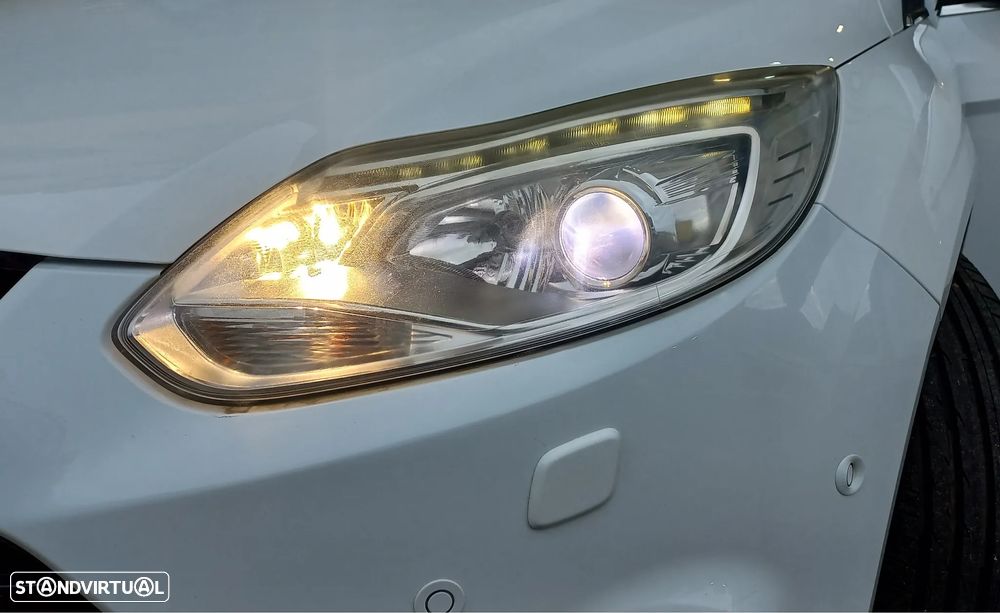 Ford Focus SW 1.6 TDCi Titanium - 27