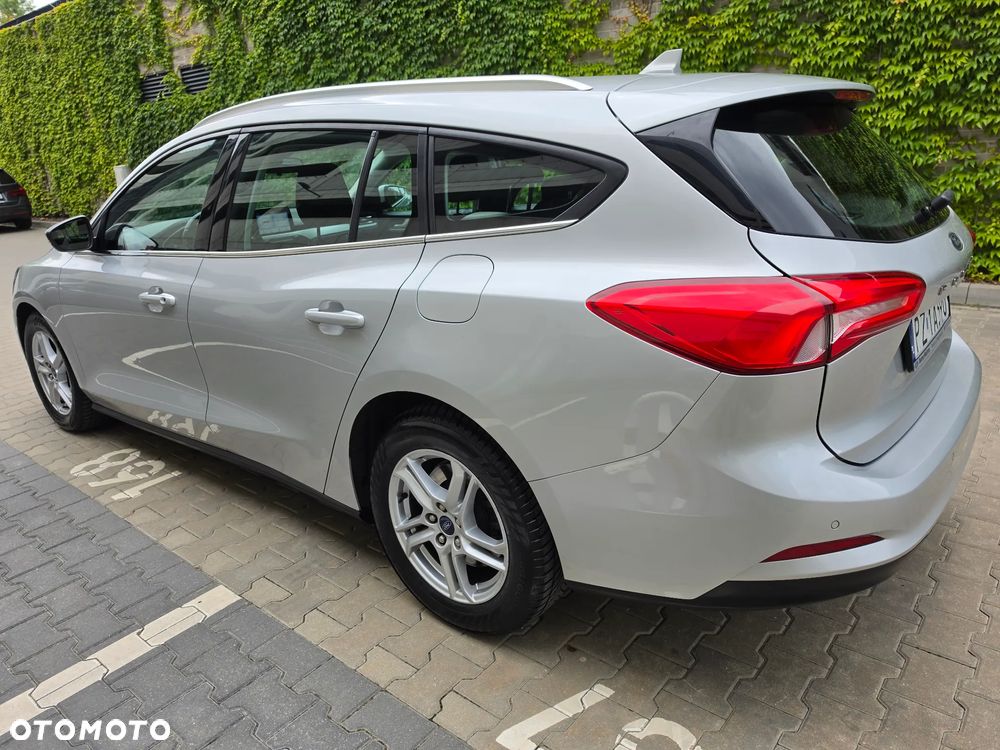 Ford Focus 1.5 TDCi Platinium X ASS - 6