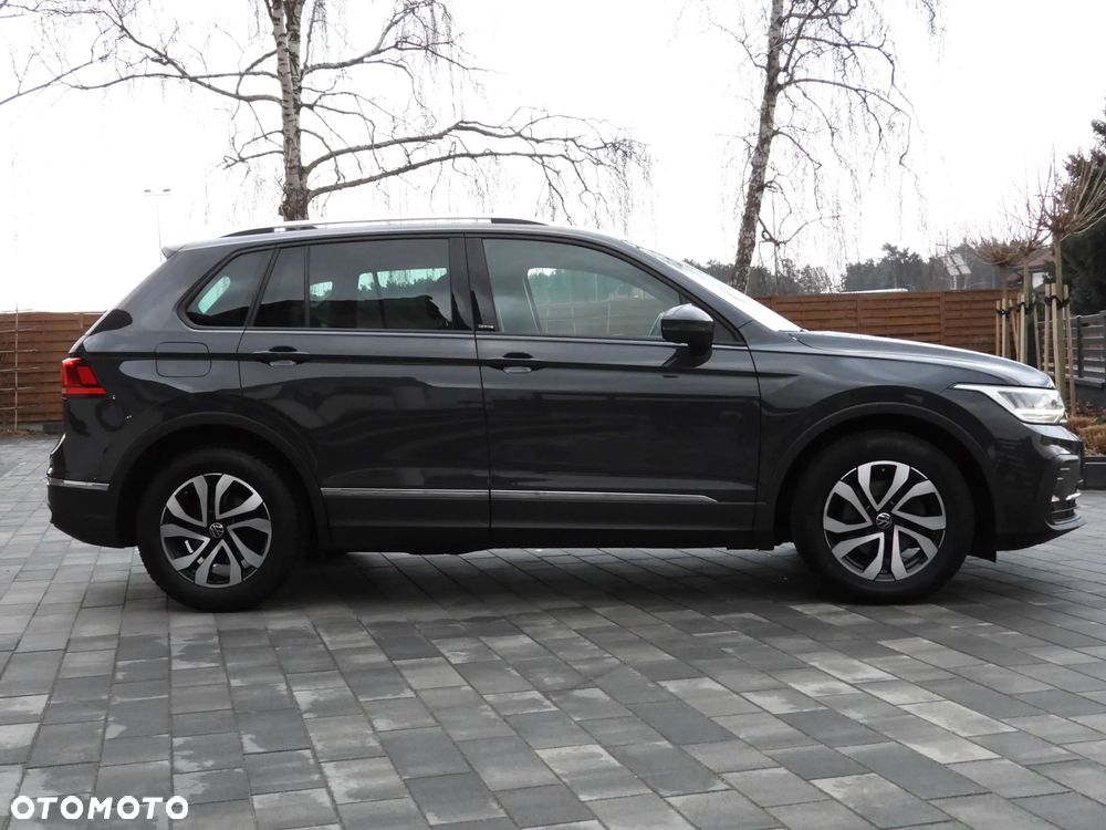Volkswagen Tiguan - 16
