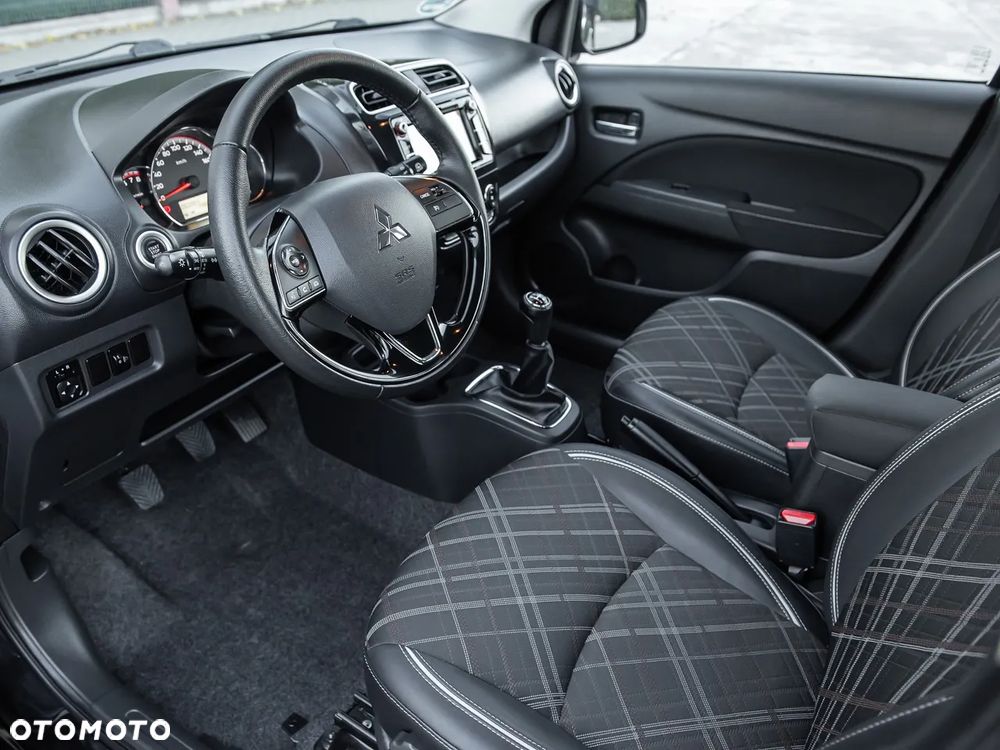 Mitsubishi Space Star 1.2 Clear Tec Shine+ - 15