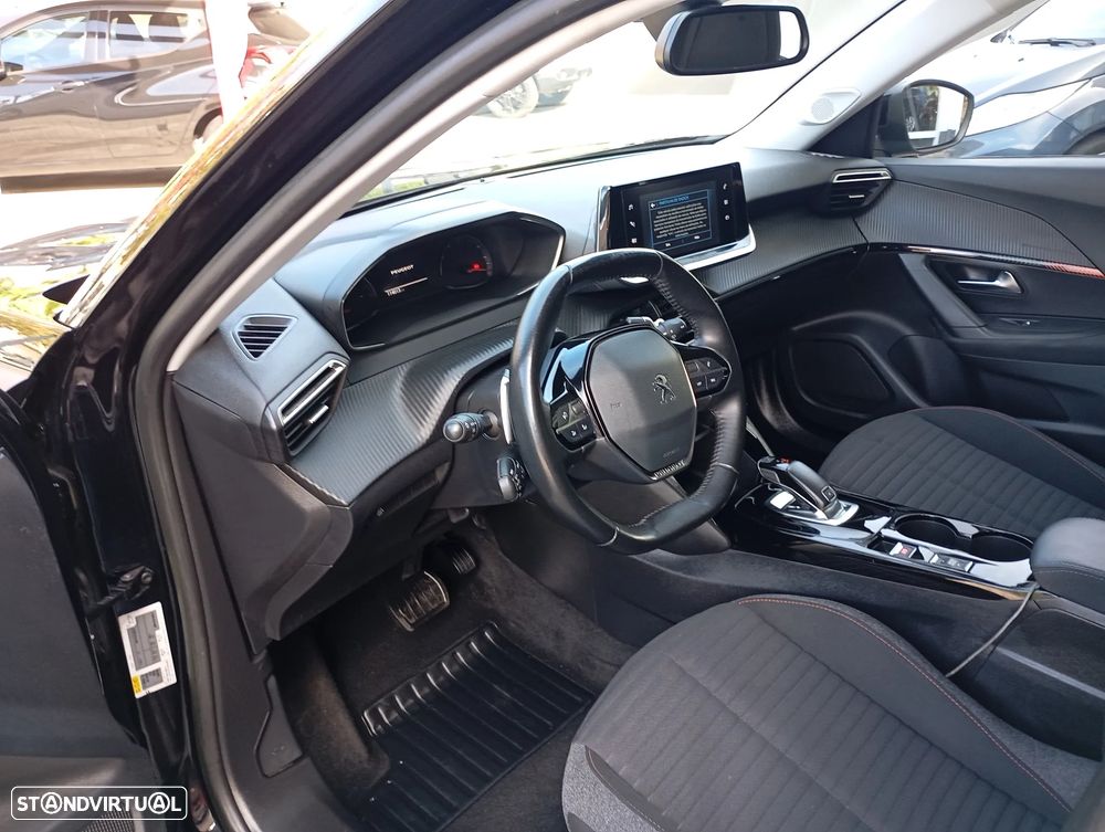 Peugeot 2008 PureTech 130 EAT8 Active Pack - 8