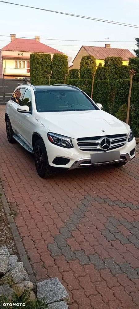 Mercedes-Benz GLC 300 4Matic 9G-TRONIC - 9