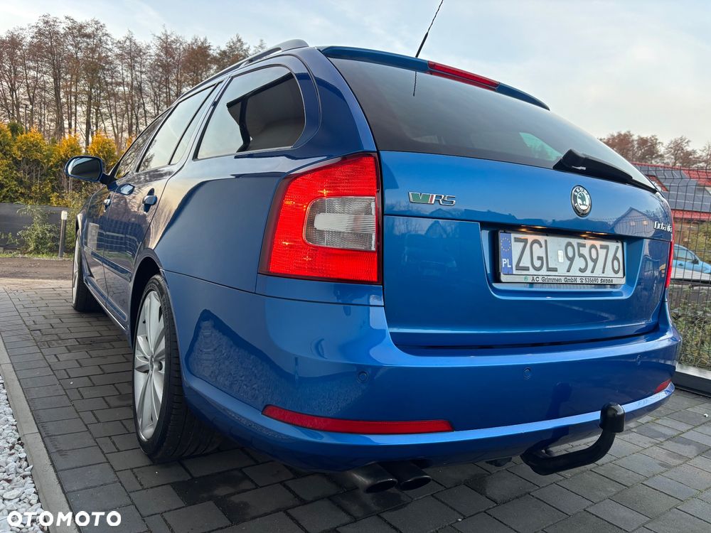 Skoda Octavia 2.0 TDI CR DPF DSG RS - 5