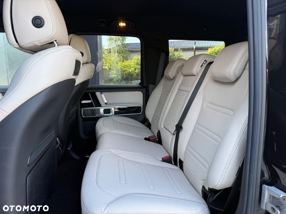 Mercedes-Benz Klasa G 500 9G-TRONIC AMG Line - 27