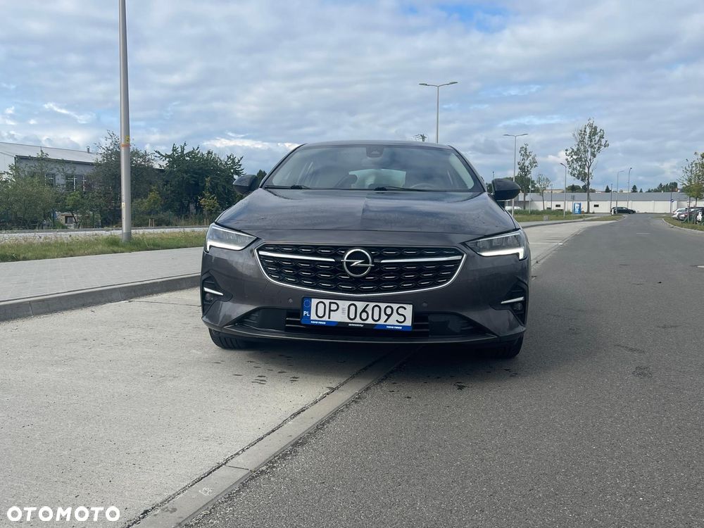 Opel Insignia 2.0 CDTI Elegance S&S - 2