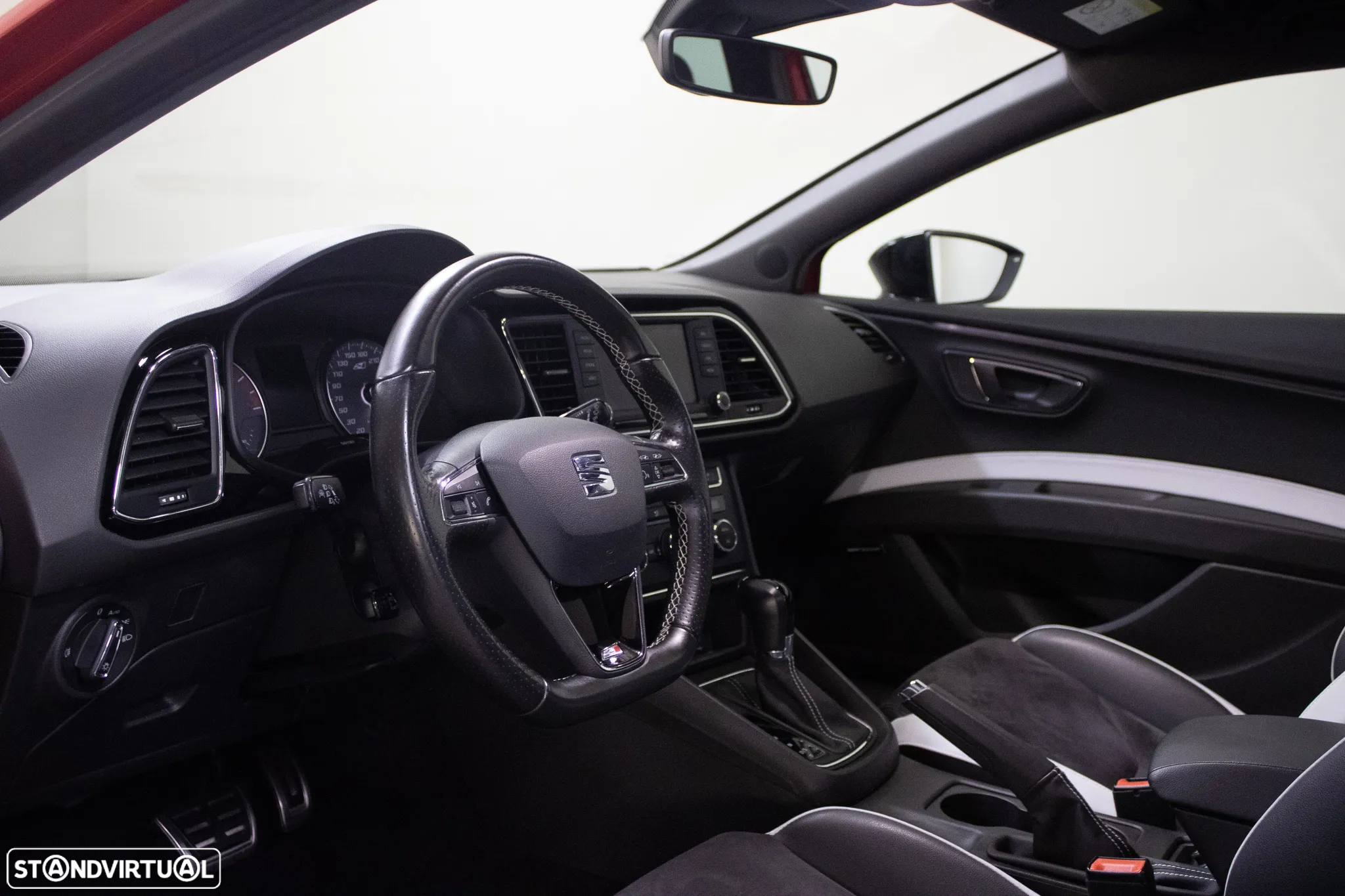 SEAT Leon SC 2.0 TSI S&S DSG Cupra 290 - 21