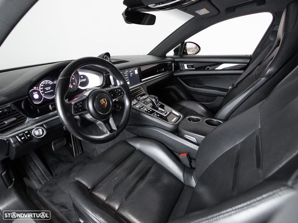 Porsche Panamera 4 S - 8
