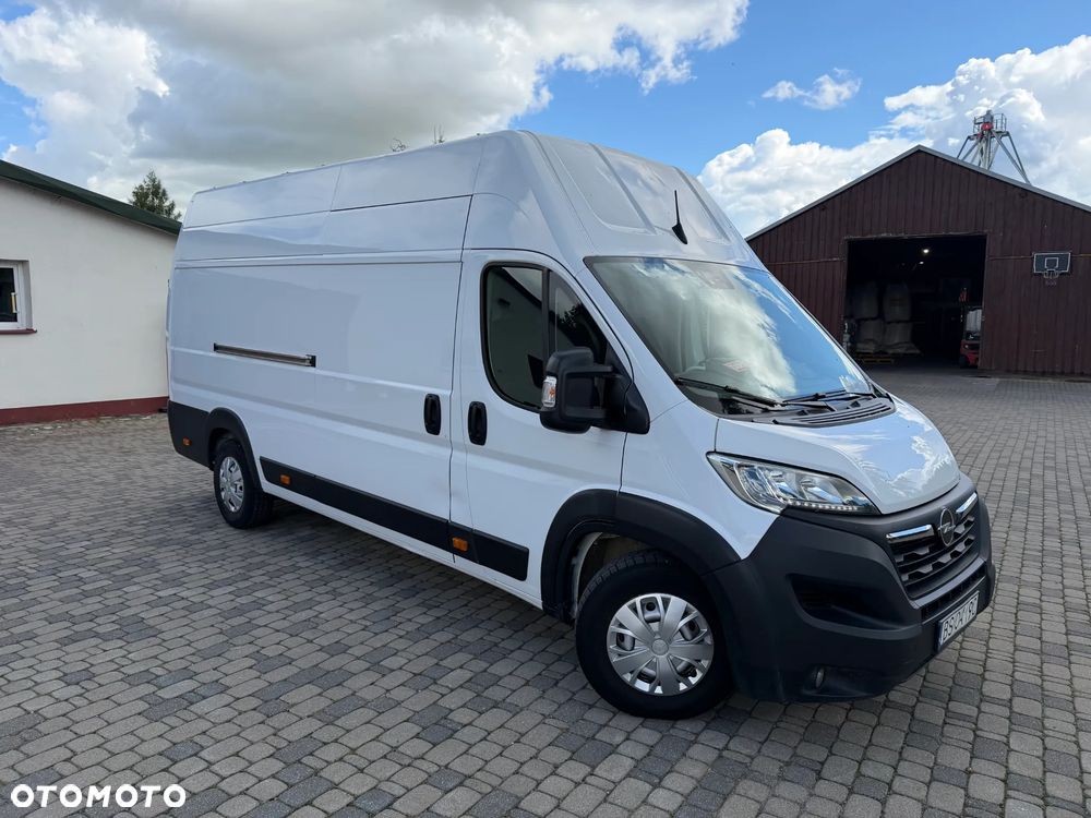 Opel Movano
