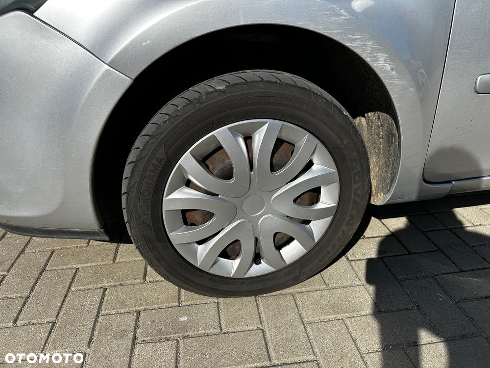 Renault Clio - 26