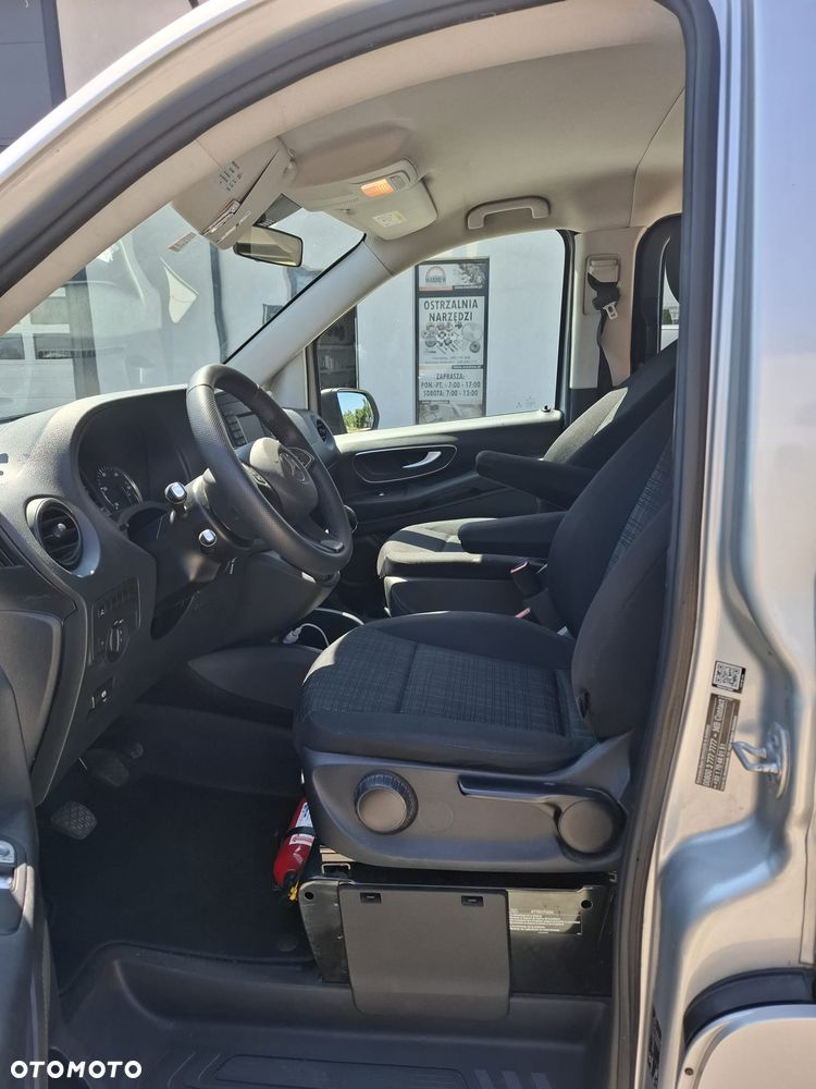 Mercedes-Benz VITO - 11