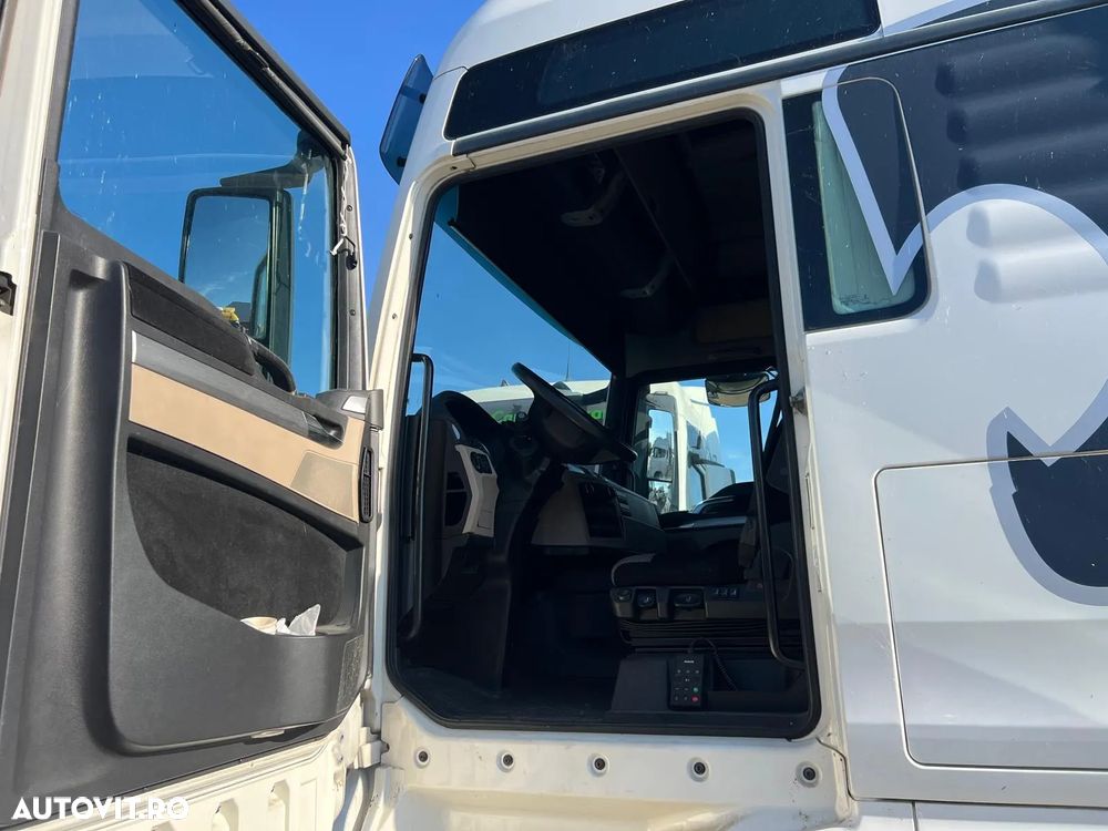 MAN tgx 18.500 xxl bls motor defect - 9